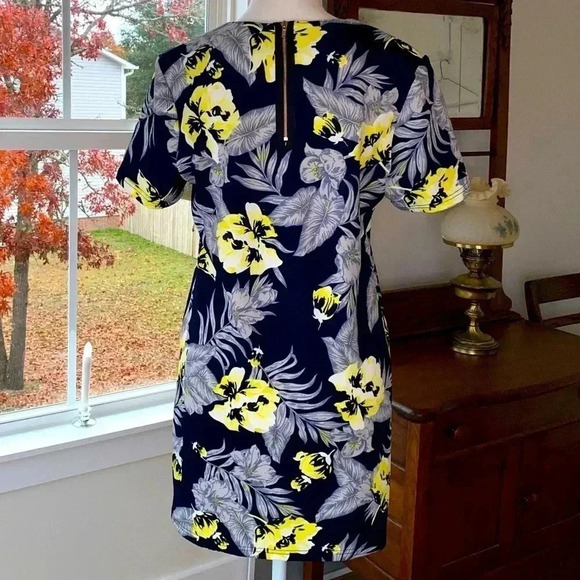 SANS Souci Dress Size Small - Picture 4 of 7